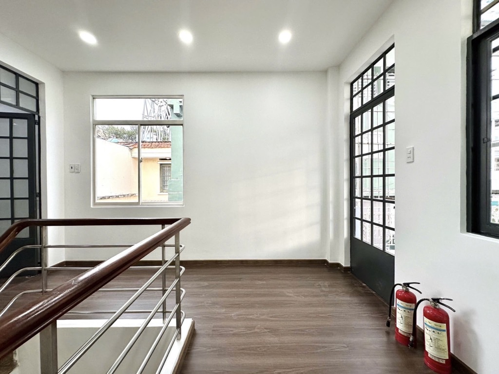 Hẻm xe hơi , 𝙉𝙂𝙐𝙔Ễ𝙉 𝘿𝙐𝙔 𝘿ƯƠ𝙉𝙂 , ngay chợ AN ĐÔNG , vài bước ra mặt tiền đường - Ảnh 5